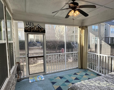 221 Hensley Oak Way - Photo Thumbnail 31