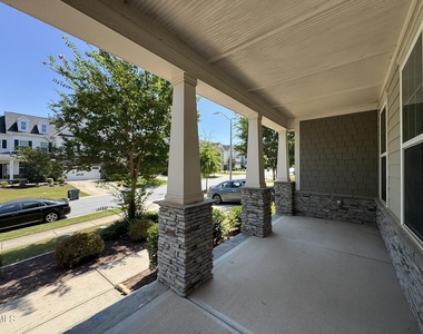 221 Hensley Oak Way - Photo Thumbnail 34