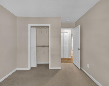 106 London Plain Court - Photo Thumbnail 16
