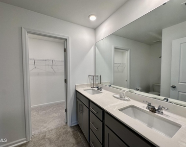 685 Mirkwood Avenue - Photo Thumbnail 14