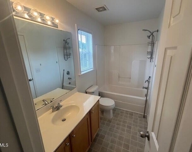 104 Tuscarora Lane - Photo Thumbnail 20