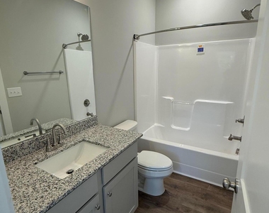 1328 Kent Road - Photo Thumbnail 7