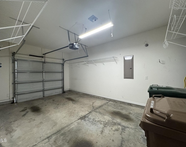 539 Writers Way - Photo Thumbnail 28