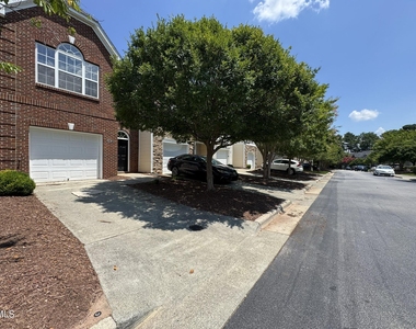 539 Writers Way - Photo Thumbnail 1