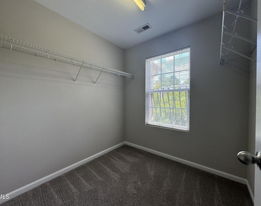 539 Writers Way - Photo Thumbnail 24