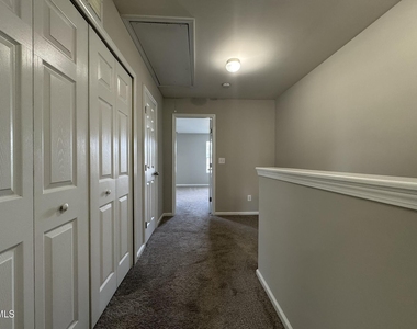 539 Writers Way - Photo Thumbnail 25
