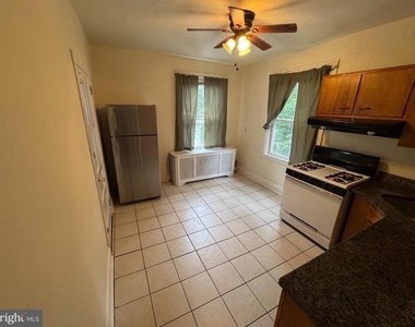 117 Montgomery Avenue - Photo Thumbnail 8