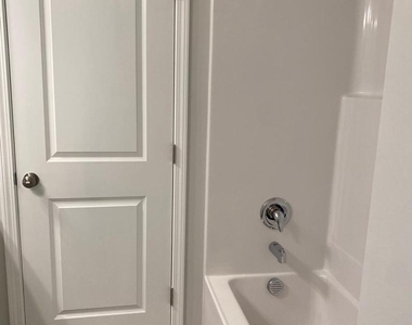 1014 Gemma Drive - Photo Thumbnail 17