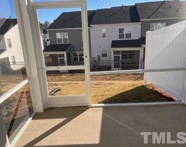 1014 Gemma Drive - Photo Thumbnail 26