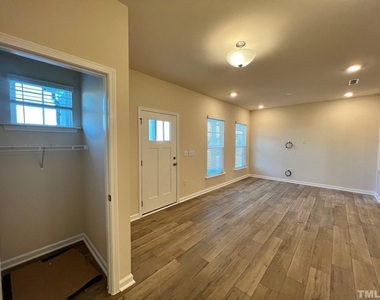 842 Silo Park Drive - Photo Thumbnail 26