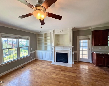 1315 Center Street - Photo Thumbnail 1