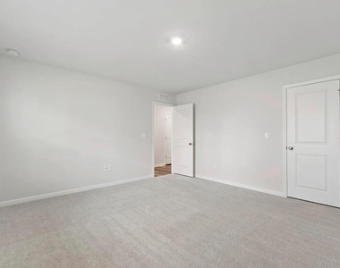 2137 Terrawood Drive - Photo Thumbnail 3