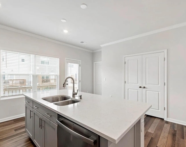 2137 Terrawood Drive - Photo Thumbnail 12