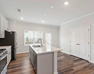 2137 Terrawood Drive - Photo Thumbnail 13