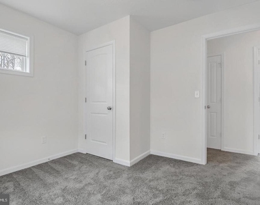 3084 Clinton Avenue - Photo Thumbnail 15