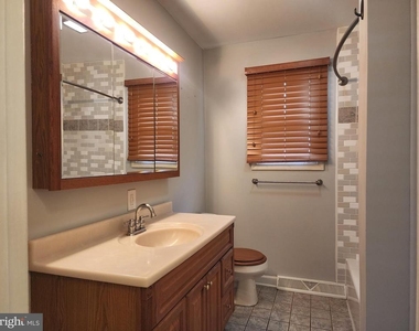 739 Stouffer Avenue - Photo Thumbnail 20