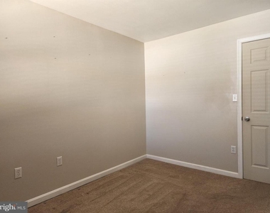 739 Stouffer Avenue - Photo Thumbnail 28