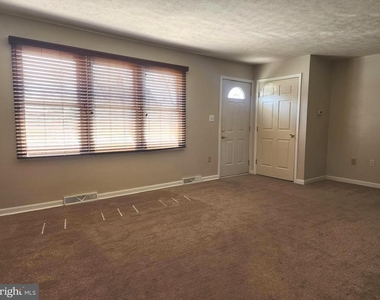 739 Stouffer Avenue - Photo Thumbnail 1