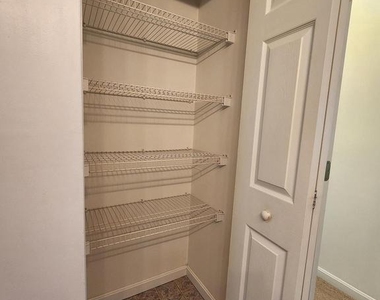 739 Stouffer Avenue - Photo Thumbnail 26