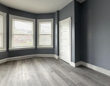 1110 Morton Avenue - Photo Thumbnail 6