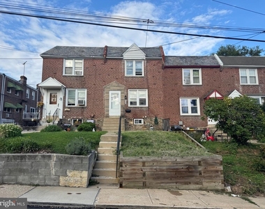 7823 Westview Avenue - Photo Thumbnail 1