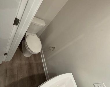 130 Abramo Victor Drive - Photo Thumbnail 7