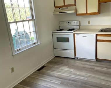 27 Partridge Circle - Photo Thumbnail 9