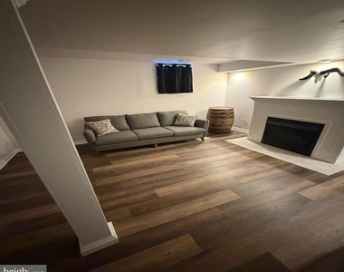 3728 Swetland Drive - Photo Thumbnail 1