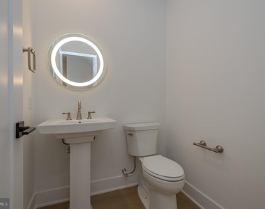 12203 Rossini Drive - Photo Thumbnail 8