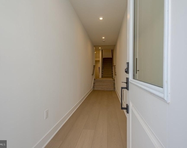 12203 Rossini Drive - Photo Thumbnail 15