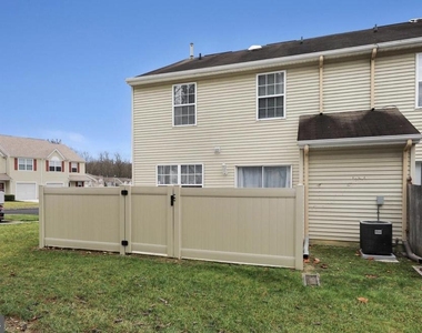 1804 Mason Run - Photo Thumbnail 22