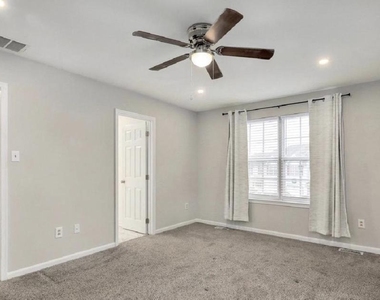 1804 Mason Run - Photo Thumbnail 18