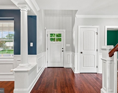 331 Ardmore Avenue - Photo Thumbnail 7