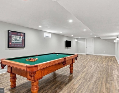 331 Ardmore Avenue - Photo Thumbnail 69
