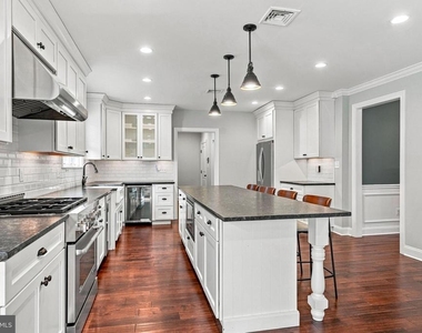331 Ardmore Avenue - Photo Thumbnail 24