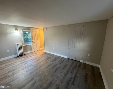 1013 Church Street - Photo Thumbnail 9