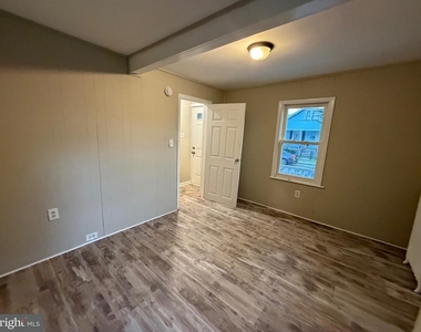1013 Church Street - Photo Thumbnail 7