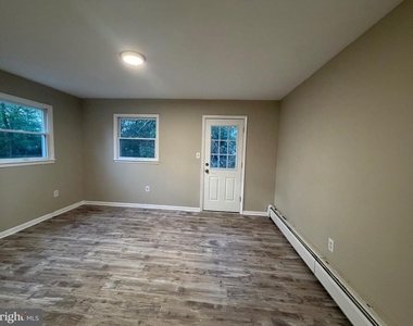 1013 Church Street - Photo Thumbnail 5