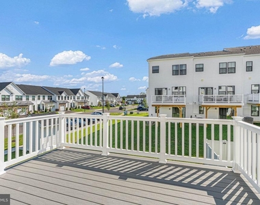 65 Rosemary Way - Photo Thumbnail 16