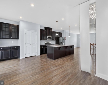 108 Nathan Dr - Photo Thumbnail 6