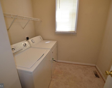 14103 Shelby Circle - Photo Thumbnail 4
