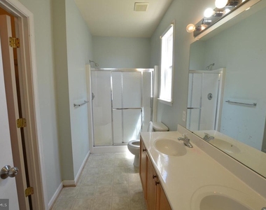 14103 Shelby Circle - Photo Thumbnail 13