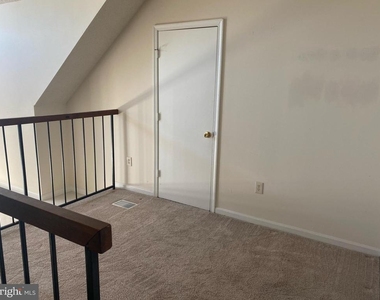 14119 Bowsprit Lane - Photo Thumbnail 18