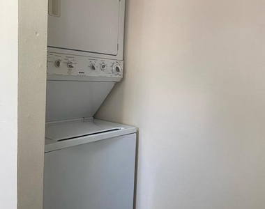 14119 Bowsprit Lane - Photo Thumbnail 17