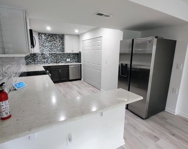 12327 Eugenes Prospect Drive - Photo Thumbnail 7