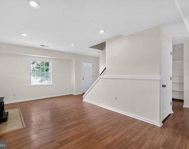 4700 Addison Drive - Photo Thumbnail 12