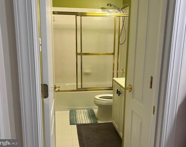 13116 Brushwood Way - Photo Thumbnail 12