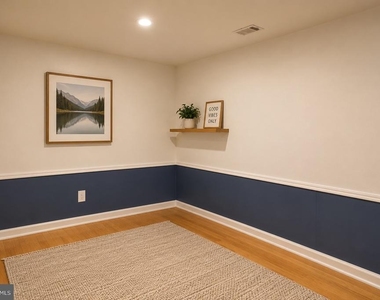 537 E Indian Spring Drive - Photo Thumbnail 6