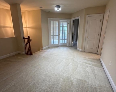 908 Orchard Ridge Drive - Photo Thumbnail 22