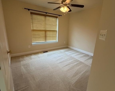 908 Orchard Ridge Drive - Photo Thumbnail 25